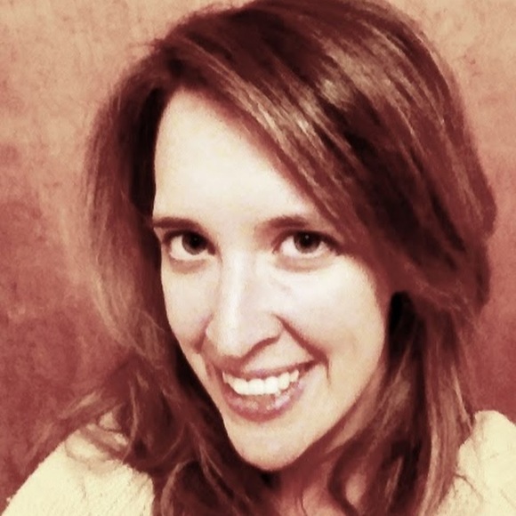 Meet your Posher, Debra - Picture 1 of 1